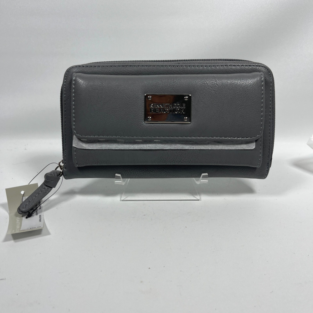 KENNETH COLE Wallet Womens REACTION Urban Organizer Leather Zip Around Gray NEW